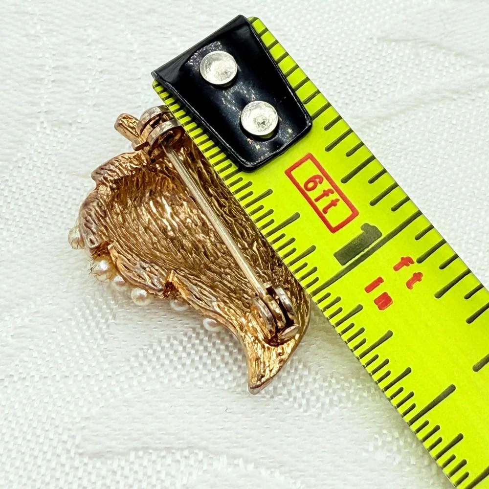 Vintage Classic Gold Tone Faux Pearl Cluster Autumn Leaf Foliage Brooch Pin